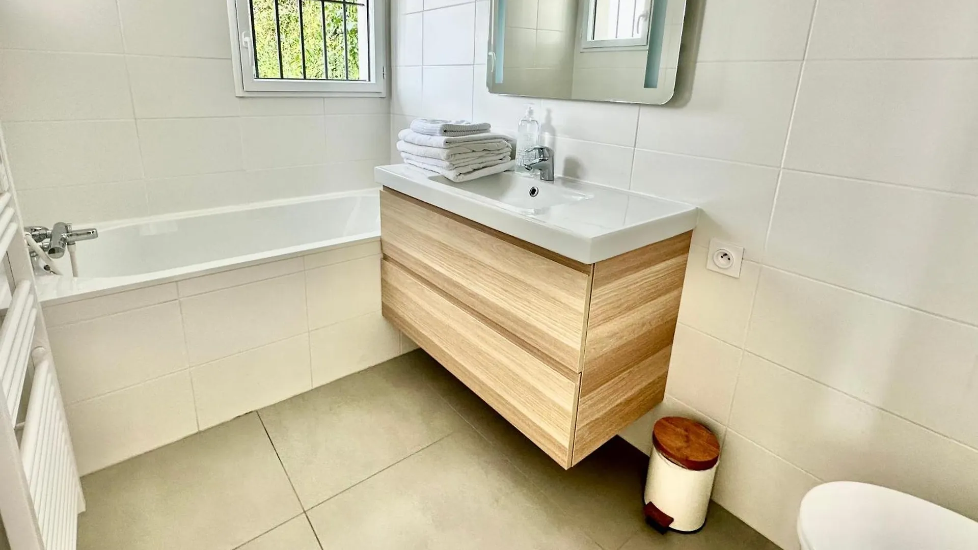 Maison Pieds Dans L'Eau D'Exception En Bretagne ! Plerin Villa